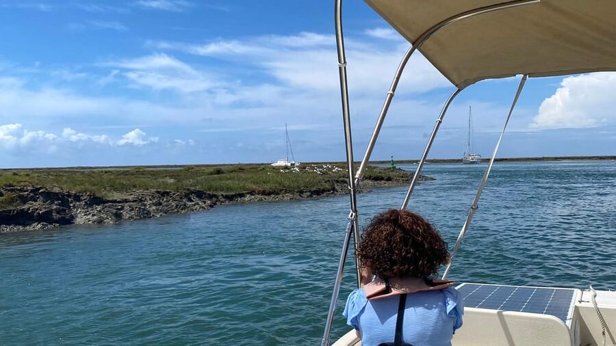 Faro: Ria Formosa Boat Tour by Eco-Friendly Solar Boat - Getting to Cais das Portas do Mar, the simple start point