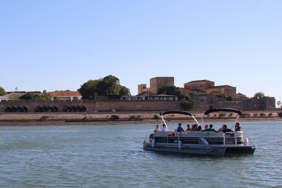 Faro: Ria Formosa Lagoon Small Boat Tour with Local Guide - Live Guide Commentary: What You’ll Actually Learn