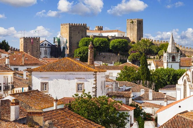 Fátima, Nazaré and Óbidos Small-Group Day Trip from Lisbon - Meeting Lisbon and Getting Set for a 9-Hour Circle