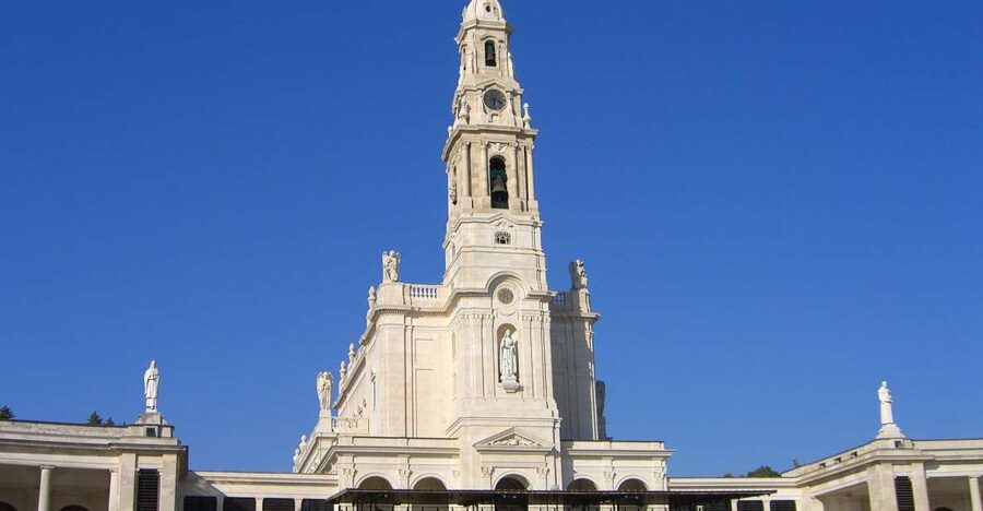 Fatima , Polski Przewodnik , Aljustrel , Nazare , Obidos - Guides in Polish, and why pace actually matters on a long day