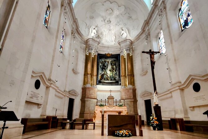 Fatima Private Tour: Shrine, Sacred Way & Shepherds’ Hometown - Casa de Lúcia, Casa of the Children, and What Makes Their Homes Different