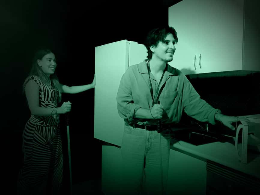 FOUR SENSES: The Immersive Experience in the Dark – Faro - How the blind guide stories change the experience