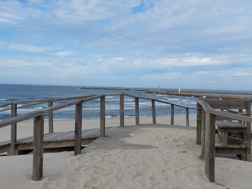 From Aveiro/Ilhavo: Barra, Costa Nova, and Vista Alegre Tour - Price and value for a group up to four