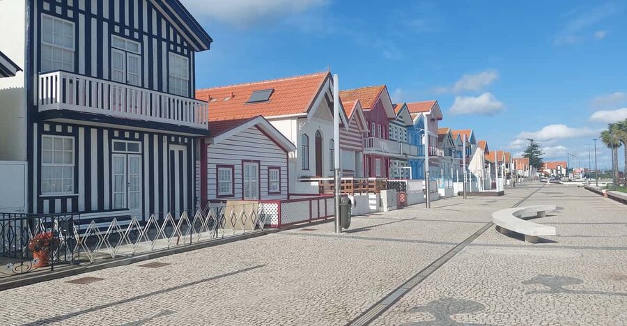 From Aveiro/Ilhavo: Barra, Costa Nova, and Vista Alegre Tour - Vista Alegre: ceramics, glass, and art you can see being made