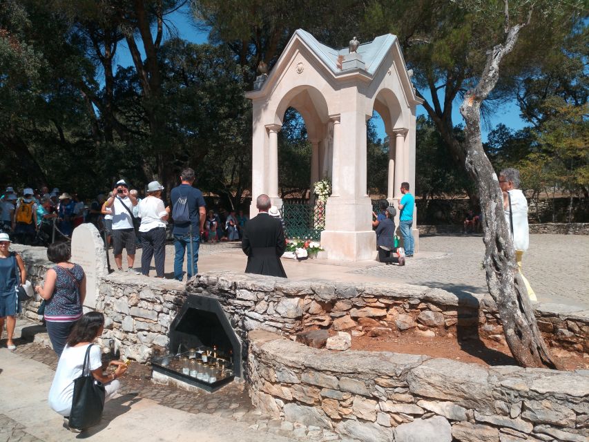 From Fatima: Private Fatima Tour with a Local Guide - Should you book this private Fátima tour?