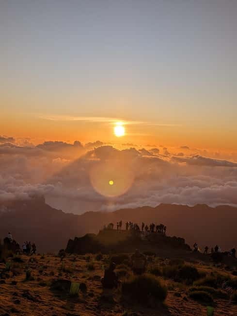 From Funchal: Pico Arieiro Sunrise with Optional Breakfast - Pico do Arieiro at 1,800-plus Meters, and the Sunrise Game Plan