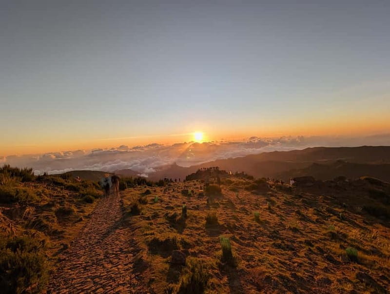 From Funchal: Pico Arieiro Sunrise with Optional Breakfast - What to Pack for a Madeira Sunrise That Feels Like Winter