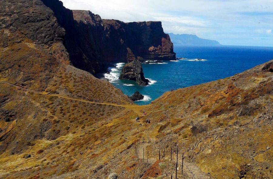 From Funchal: Ponta de São Lourenço/Caniçal Full-Day Hike - Terrain and weather tips that make the day easier