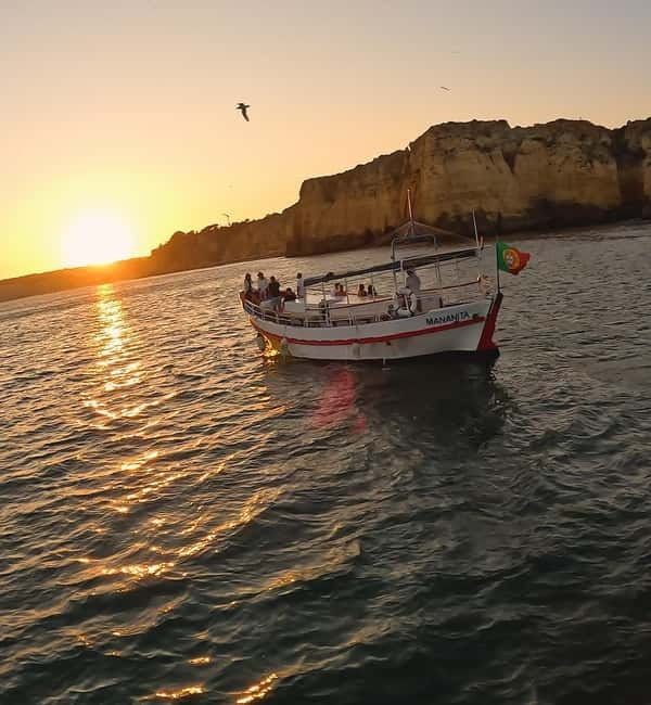 From Lagos: Ponta da Piedade Sunset Cruise with Drink - Sea caves, cliffs, and the best sides of the boat for views