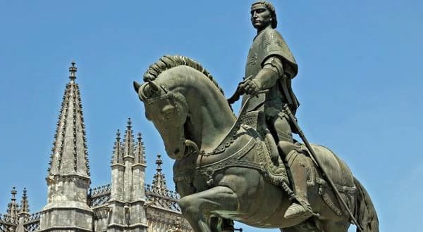 From Lisbon: Fátima, Batalha, Nazaré and Óbidos Day Tour - Price and value: what $159 really buys (and what it does not)