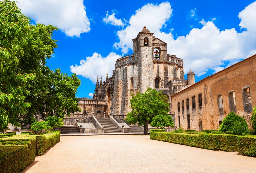 From Lisbon: Fátima, Batalha, Nazaré, and Óbidos – Small groups - Entering the Sanctuary of Fátima, Without Feeling Rushed
