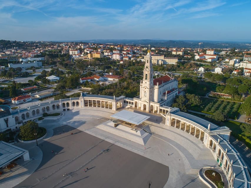 From Lisbon: Fatima, Batalha, Nazare, Obidos - Small Group - Fátima Marian Shrine: Guided Walk, Photo Stops, and Time to Breathe