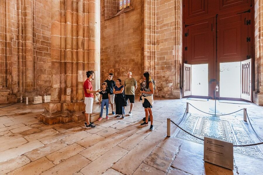 From Lisbon: Fatima Batalha Nazaré & Óbidos Small-Group Tour - Who This Tour Fits Best (And Who Might Prefer Something Else)