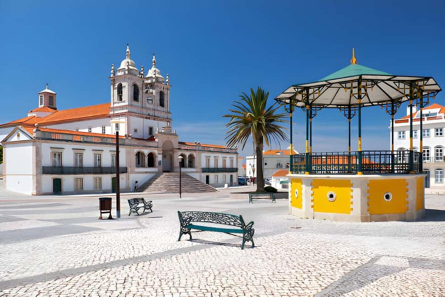 From Lisbon: Fatima, Nazaré, and Obidos Small Group Tour - Should you book this Fátima, Nazaré, and Óbidos small-group tour?