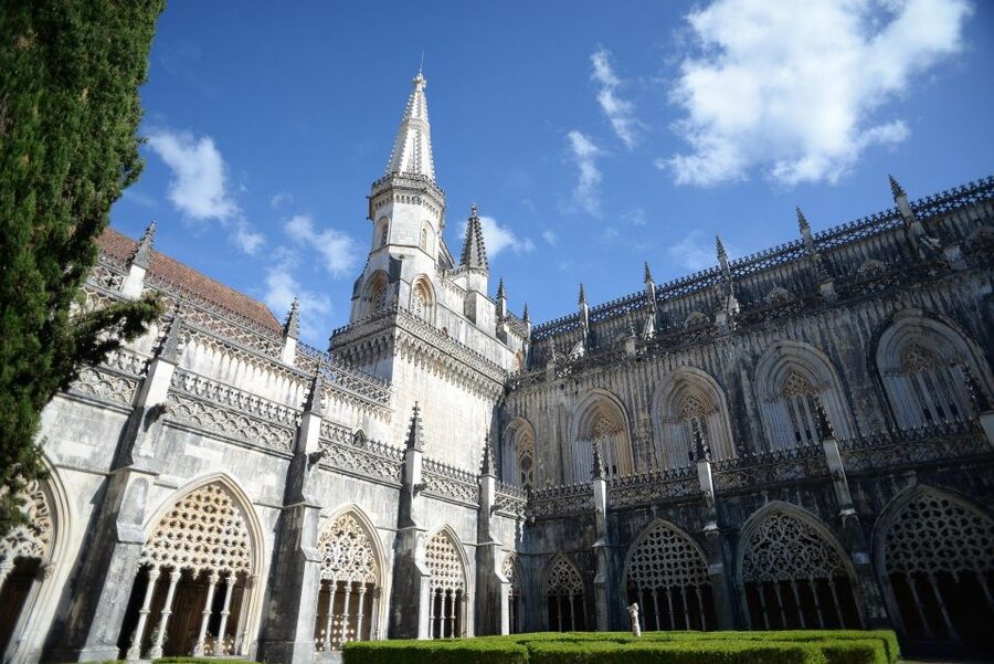 From Lisbon: Fatima, Nazaré, Batalha and Óbidos Tour - Half-Day or Full-Day: How to Choose the Right Timing from Lisbon