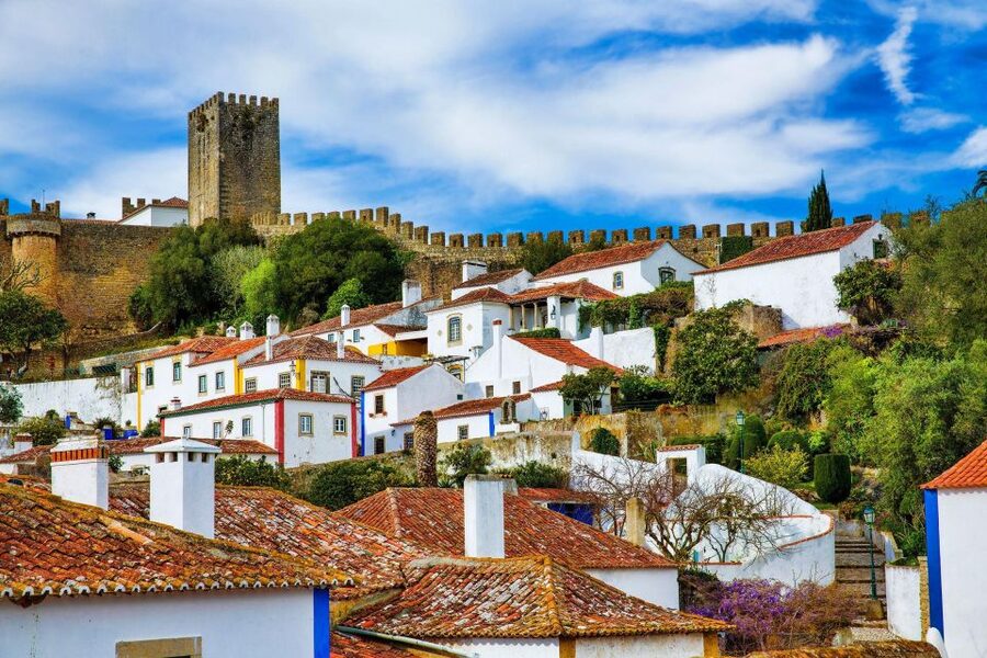 From Lisbon: Fátima Sanctuary, Nazaré & Óbidos - Morning at Fátima: a guided sanctuary visit that sets the tone
