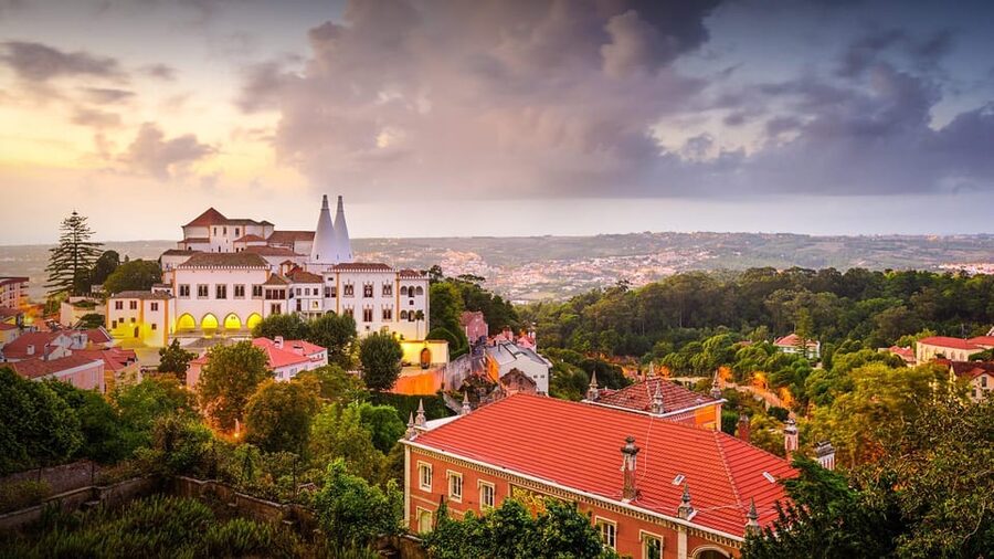 From Lisbon: Half-Day Sintra Tour - Sintra Historical Centre: the streets you’ll remember after the palace photos