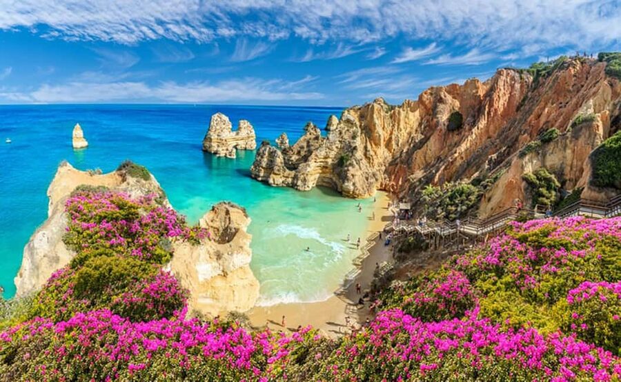From Lisbon: Private Day Trip to Algarve with Hotel Pick Up - Algar Seco and Carvoeiro: limestone drama with planned stops
