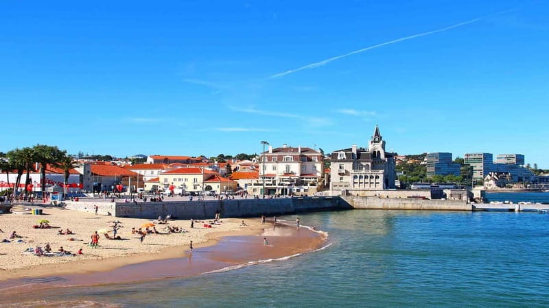From Lisbon: Sintra and Cascais Highlights Small-Group Tour - How steep walking, timing, and weather can shape your day