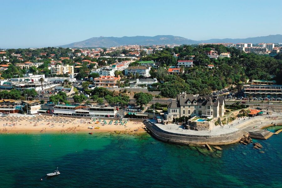 From Lisbon: Sintra and Cascais Natural Park Private Tour - Sintra and Cascais in one focused 8-hour private van day