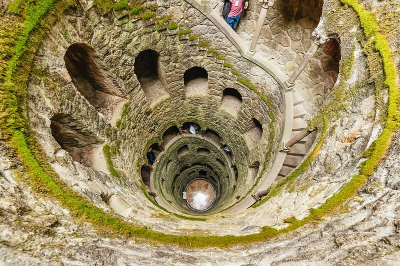 From Lisbon: Sintra, Pena, Regaleira, Cabo da Roca & Cascais - Sintra on your own: time for lunch and the real town rhythm