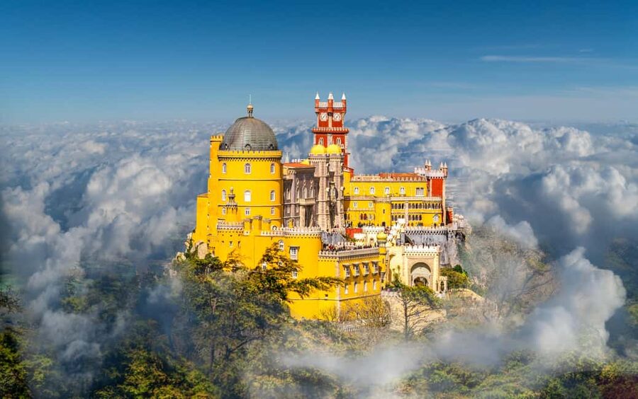 From Lisbon: Small Group Tour of Sintra and Cabo da Roca - Pena Palace and the other monuments that shape the Sintra mood