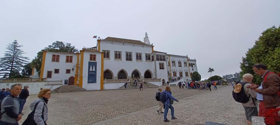 From Lisbon: Tour to Pena Palace, Sintra, and Cascais - Cabo da Roca: The Westernmost Point Break for Ocean Views