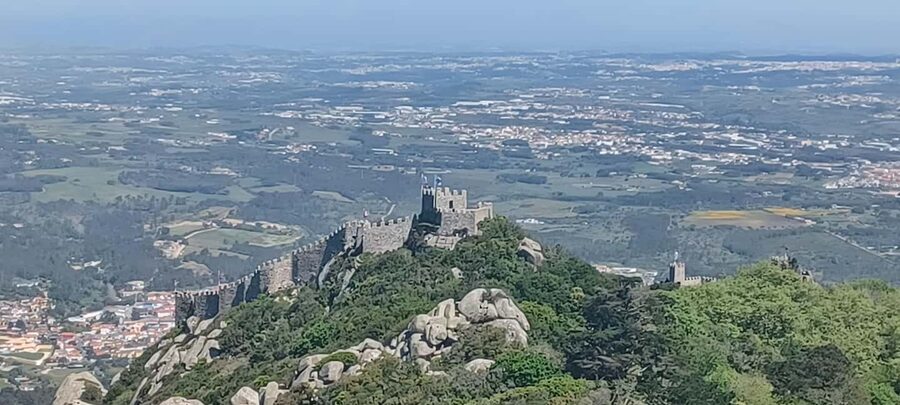 From Lisbon: Tour to Pena Palace, Sintra, and Cascais - Guides and Small-Group Service: Bruno, Sara, and On-Time Confidence