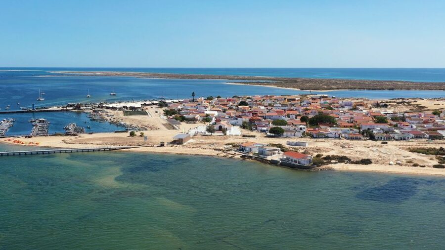 From Olhão: Ria Formosa 3-Island Full-Day Tour - What you get on board: life jackets, maps, and multilingual guiding