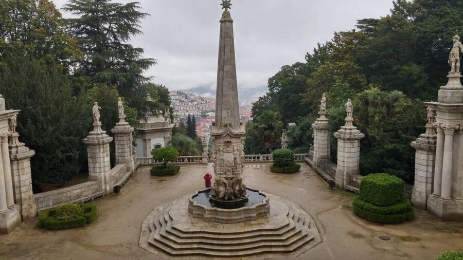 From Oporto: Braga Tour (4Hours) - Half Day - Braga Cathedral in a half hour: what you’ll focus on