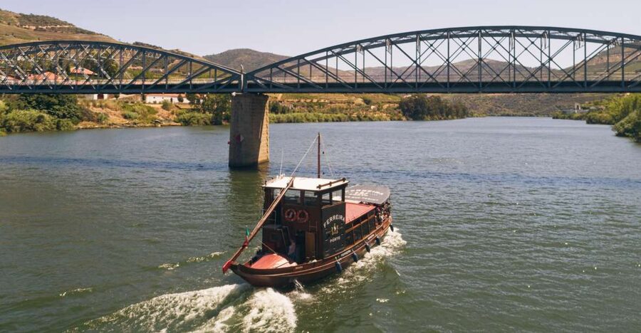 From Pinhão: Douro Valley Rabelo Boat Tour with Audio Guide - Why a Rabelo Boat from Pinhão Feels Like the Right Douro Speed