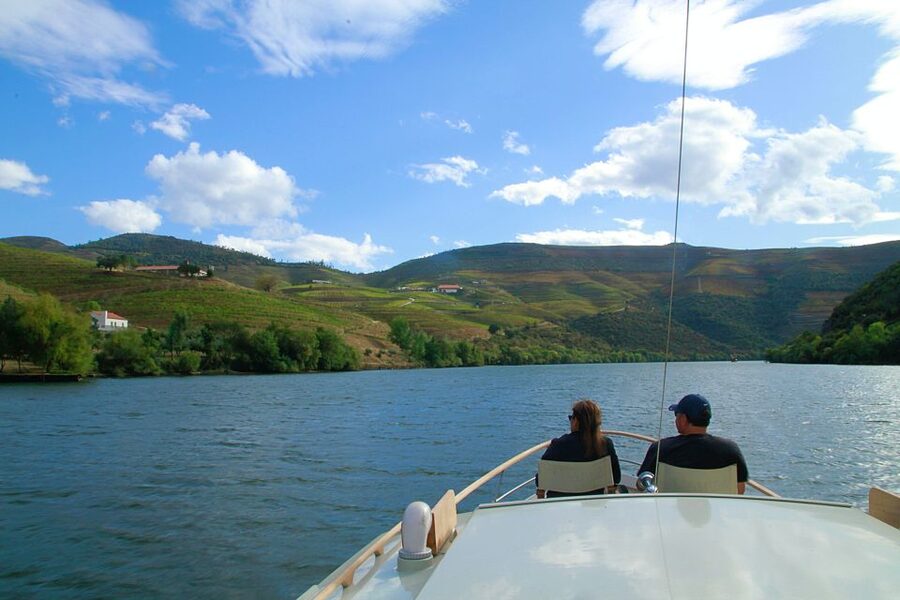 From Pinhão: Private Yacht Cruise along the Douro River - How long should you book, 1 to 4 hours?