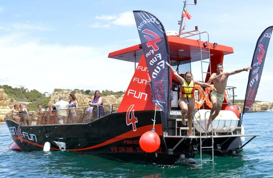 From Portimão: 2-Hour Catamaran Tour to Benagil Caves - Portimão Marina to Benagil, the quick way