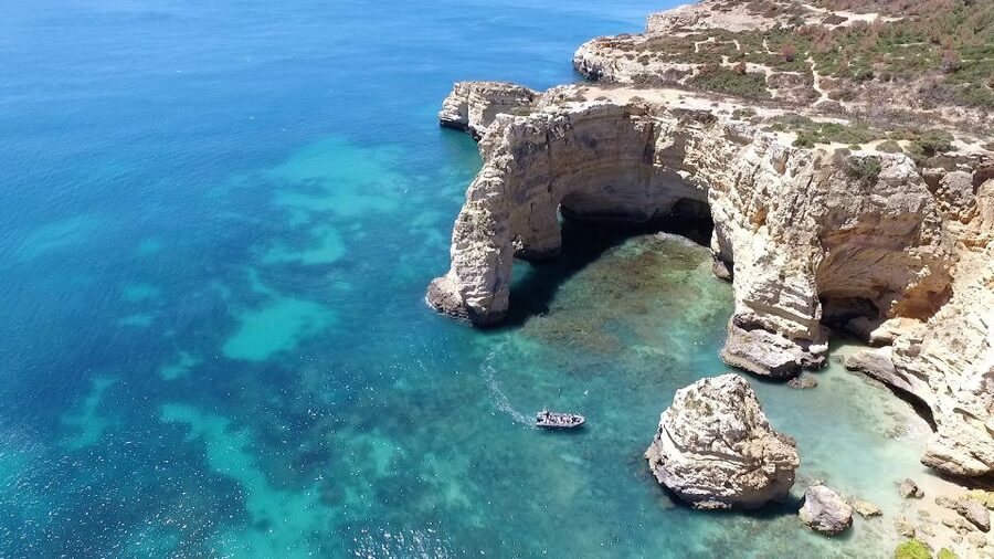 From Portimao: Benagil Cave and Marinha Beach Boat Tour - Approaching Benagil Cave: what you should aim to capture