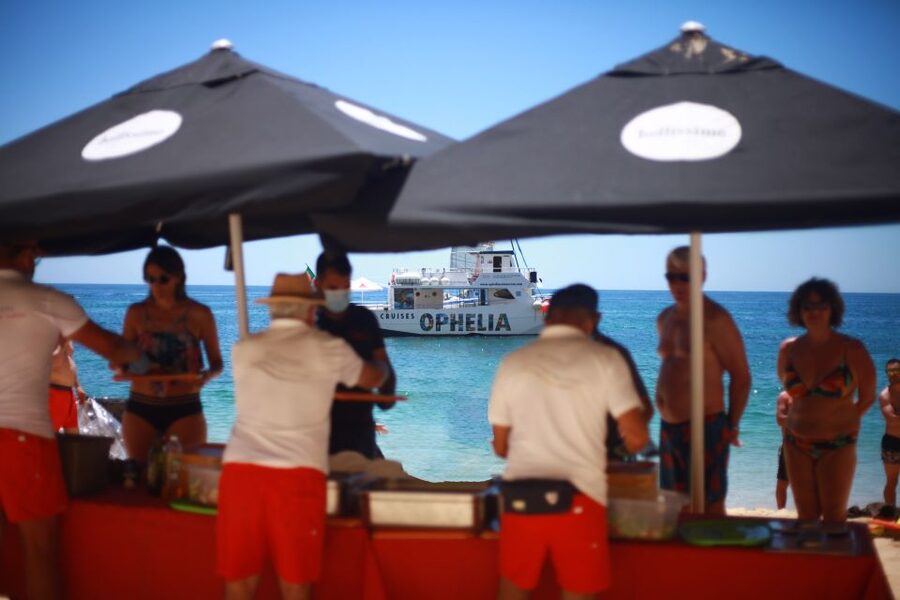 From Portimão: Catamaran Cruise to Benagil Caves with BBQ - Ferragudo to Carvoeiro coves: the quiet beauty on the return