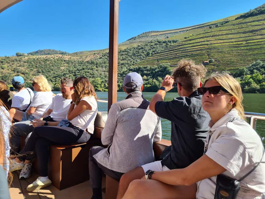 From Porto: 2 Wine Regions, Farm Lunch, and Boat Ride - What’s included in your tastings: Port, DOC, and the Douro side dishes