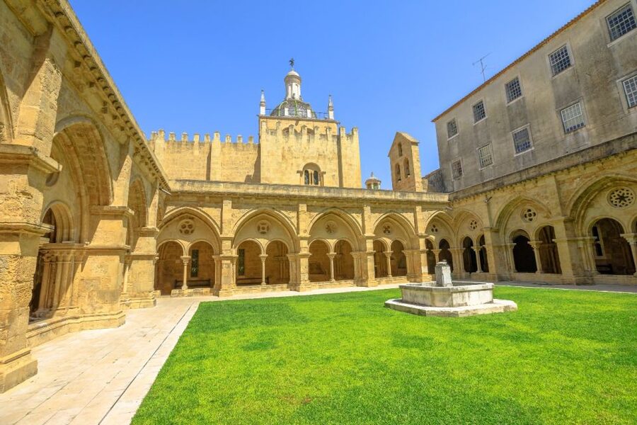 From Porto: Aveiro and Coimbra Private Tour - Joanina Library and Sé Velha: books, manuscripts, and Romanesque gravitas