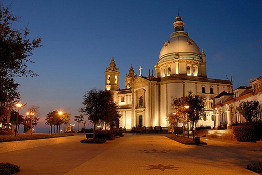 From Porto: Braga and Guimarães Small Group Tour with Lunch - Should you book this Braga and Guimarães day trip?