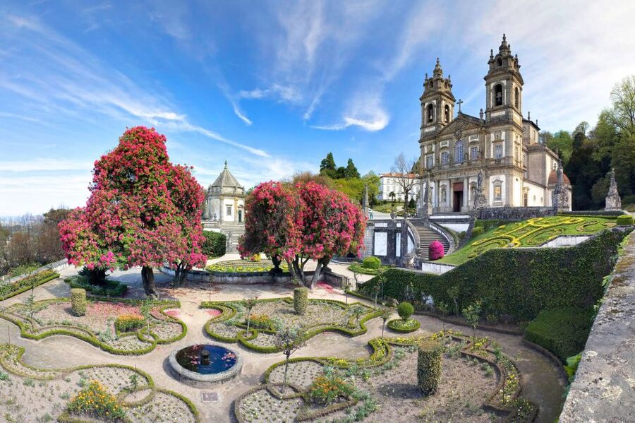 From Porto: Braga & Guimarães Full-Day Tour - A practical way to see UNESCO-worthy north Portugal from Porto