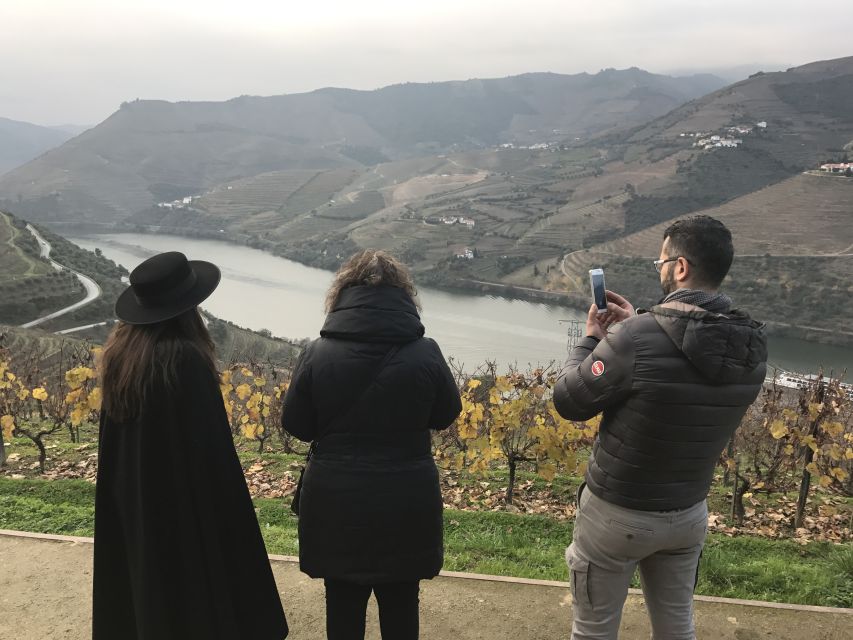 From Porto: Private Douro Valley Tour with Cruise and Wine - Lunch at the local restaurant, and how to budget