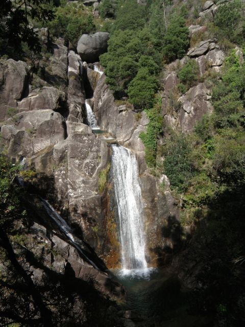From Porto: Small Group Day Tour of Geres Park with Picnic - Getting from Porto to Gerês without losing the day