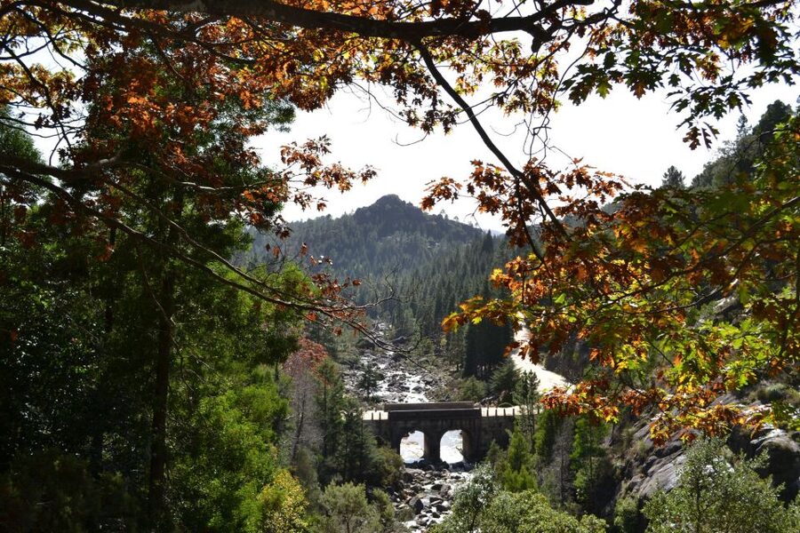 From Porto: Small Group Day Tour of Geres Park with Picnic - Pedra Bela viewpoint: the photo stop that earns its time