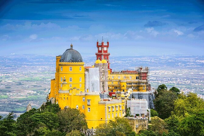 Full-Day Private Sintra Tour with Wine Tasting and Pena Palace - Private transport that actually helps in Sintra
