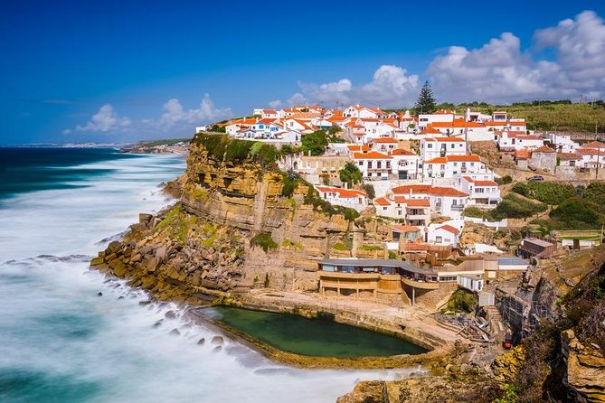 Full-Day Private Sintra Tour with Wine Tasting and Pena Palace - Moorish Castle climb: 8th- and 9th-century walls and real payoff