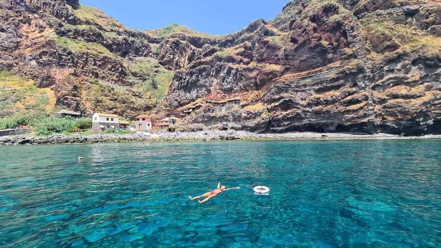 Funchal: An unforgettable sunset on a typical Xavelha boat - Wind, weather, and comfort tips for a sunset that may shift