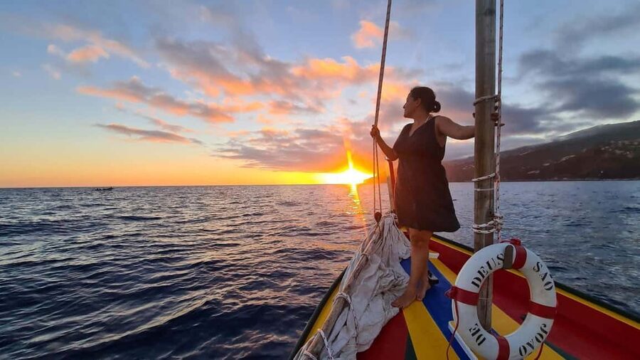 Funchal: An unforgettable sunset on a typical Xavelha boat - From Funchal Marina to Câmara de Lobos, start with the local rhythm