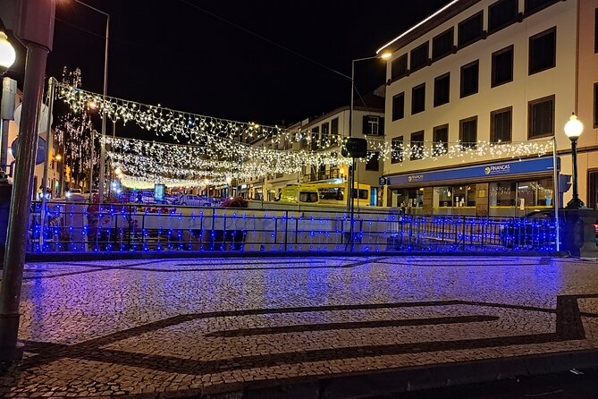 Funchal: Christmas Lights Sightseeing Night Tour - What the guides do: local stories as you pass the lights