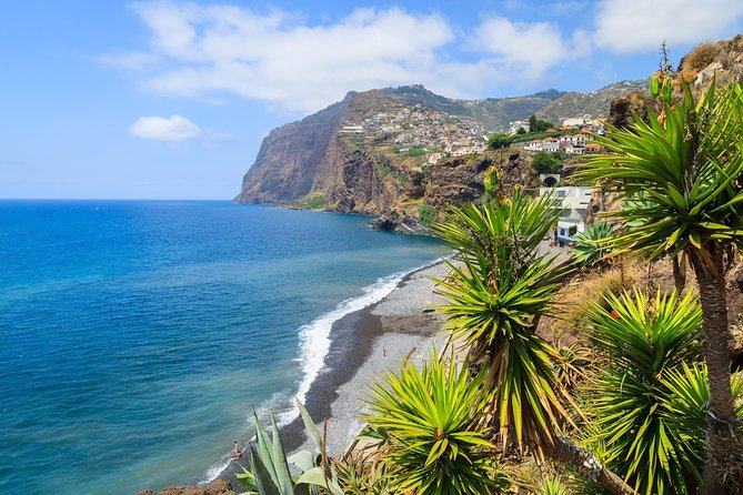 Funchal Hop-On Hop-Off Tour 3 in 1 - The ticket and what you actually get
