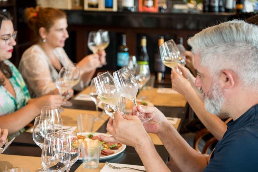 Funchal: Madeira Wine Tasting with Sommelier - A few practical tips before you go