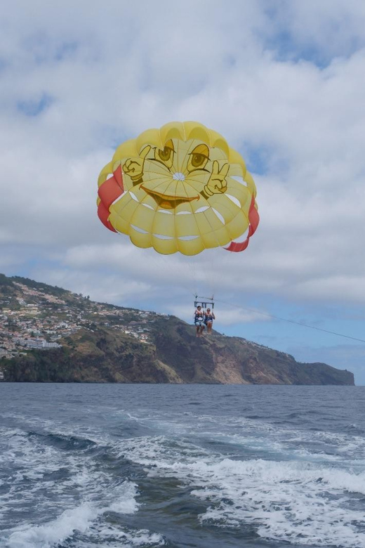 Funchal: Parasailing Tour on the Coast of Madeira Island - Boarding and waiting: why timing matters for a 30-minute experience